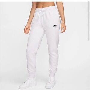 Nike Women's White Jogger Pants